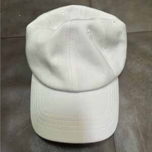 A. Putnam White Baseball Cap